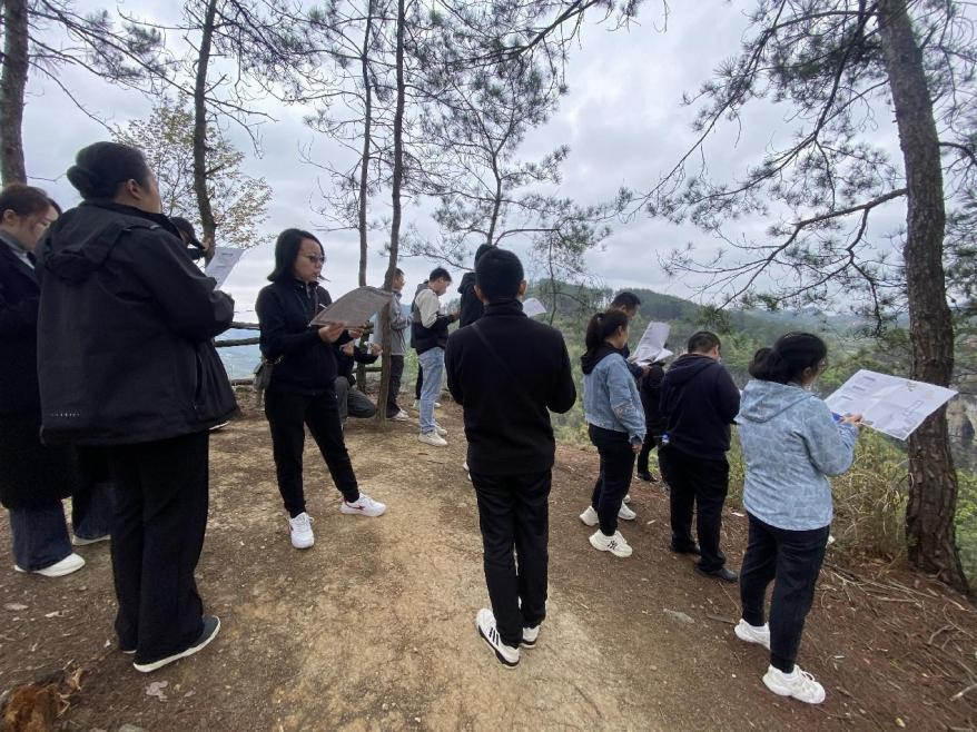 全員朗讀《過天生橋》